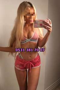 İncirli Escortlarla Unutulmaz Anılar Bir Telefon Uzağınızda