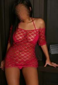 Mersin Yabancı Escort Bayan: Ateşinizi Söndürmeye Hazır