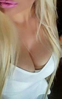 Mersin Yabancı Escort Bayan: Ateşinizi Söndürmeye Hazır