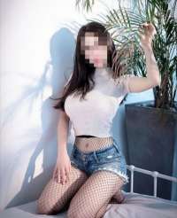 Merter Escort Bayan: Çarpıcı Güzelliğiyle Seren