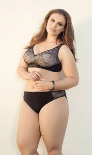 Merter Escort Bayanı, Zarif ve Sofistike Ela