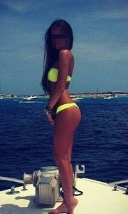 Merter Escort Kızı Ela İle Eşsiz Bir Deneyim