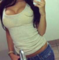 Merter Escort Kızı Ela İle Eşsiz Bir Deneyim
